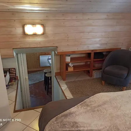 Chalet Les Abris De La Hulotte