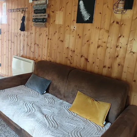 Les Abris De La Hulotte * アヌー