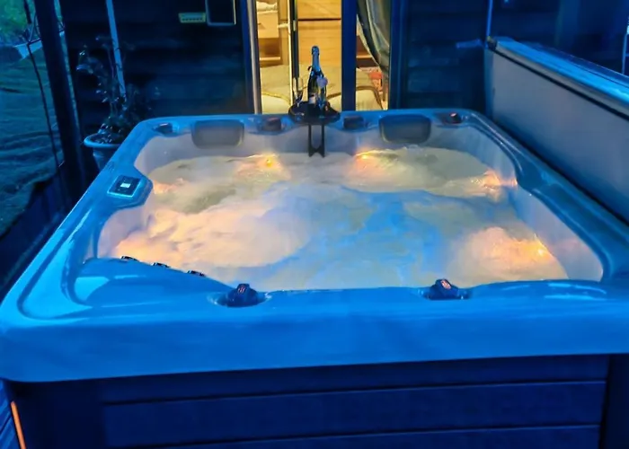 Domek alpejski Les Abris De La Hulotte *