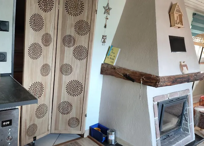 Les Abris De La Hulotte בקתה